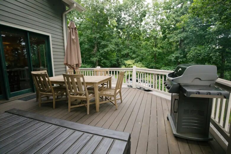 Home Exchange in Fairview, NC, grill for dining al fresco