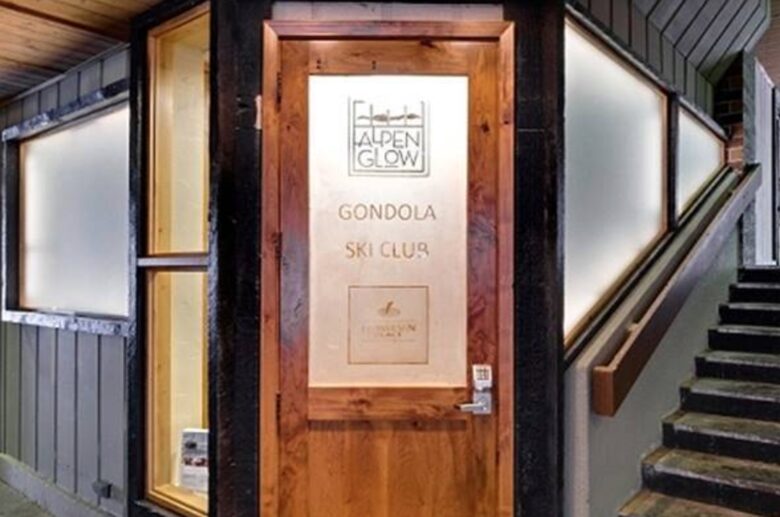 Private locker at Gondola Ski Club