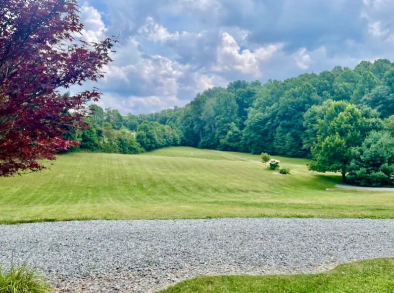 North Carolina estate on 18 acres