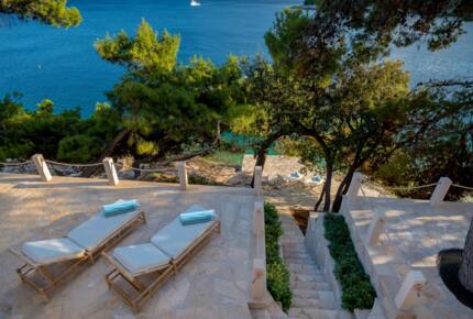 Maison Mala WATERFRONT - Selca, Croatia