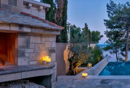 Maison Mala WATERFRONT - Selca, Croatia