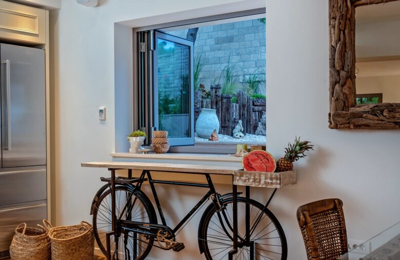 Maison Mala WATERFRONT - Selca, Croatia