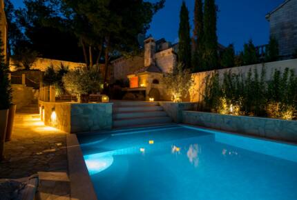 Maison Mala WATERFRONT - Selca, Croatia