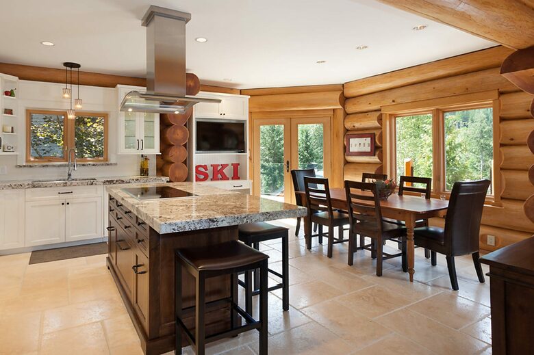 Authentic Whistler Ski Chalet - Whistler, Canada