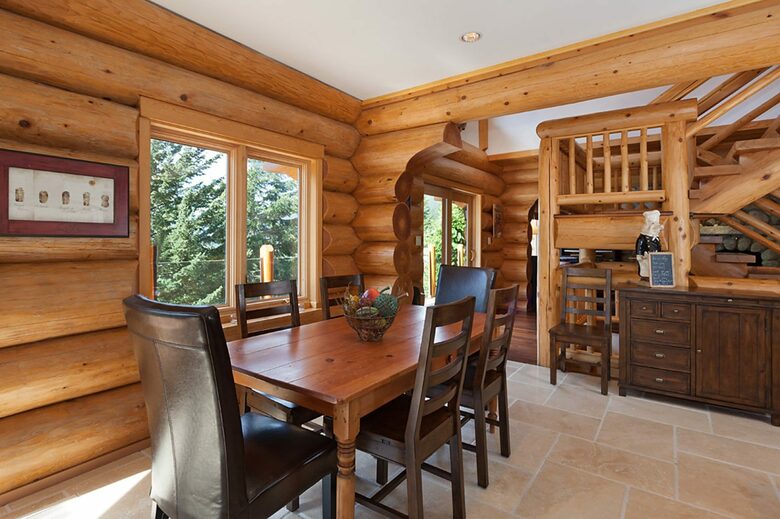 Authentic Whistler Ski Chalet - Whistler, Canada