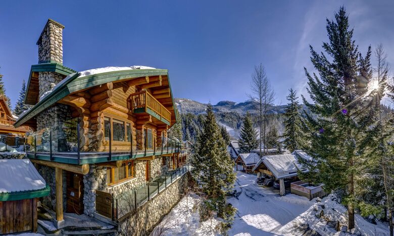 Authentic Whistler Ski Chalet - Whistler, Canada