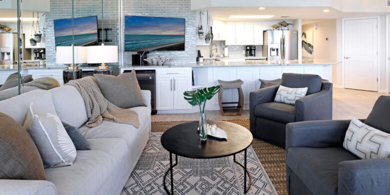 Open living room to kitchen