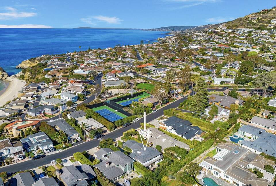 Home Exchange in Laguna Beach, CA, coastline views