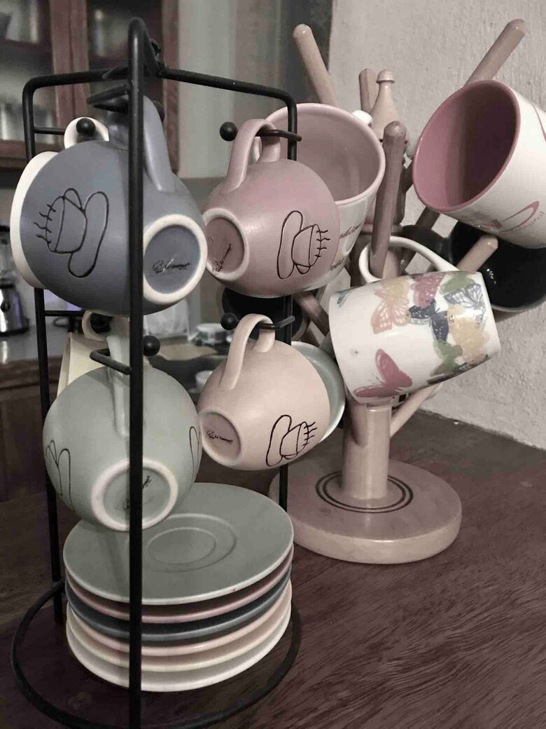 Home Exchange in Urubamba, Cusco, Peru, coffee cups for a morning cup