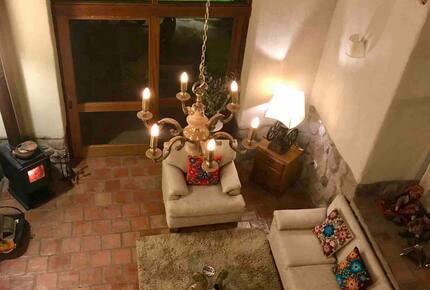 Home Exchange in Urubamba, Cusco, Peru, family room chandelier