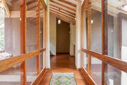 Home Exchange in Urubamba, Cusco, Peru, hallway with natural light