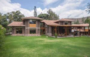 Home Exchange in Urubamba, Cusco, Peru, Mountain View home