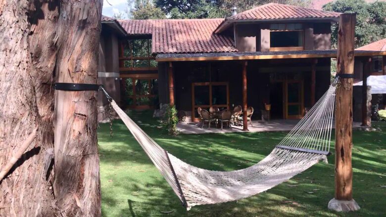 Home Exchange in Urubamba, Cusco, Peru, relaxing hammock