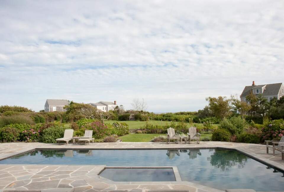 Nantucket luxury estate pool