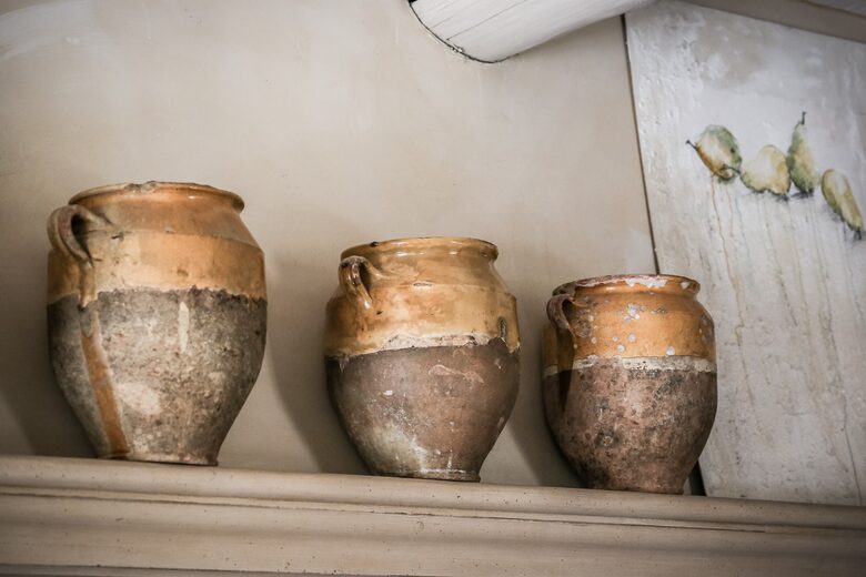 18th Century Provence farmhouse - Eygalières, France
