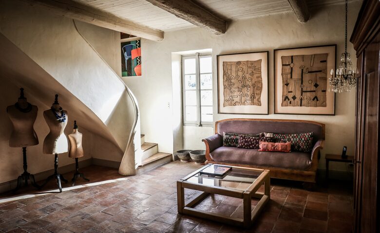 18th Century Provence farmhouse - Eygalières, France