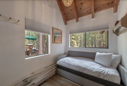 Home Exchange in Tahoma, CA, extra sleeping space in the second room