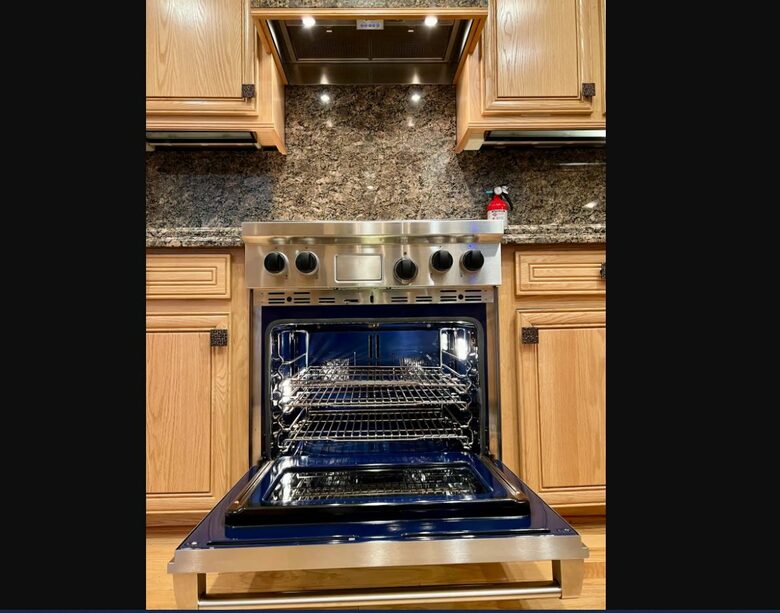 Home Exchange in Virginia Beach, VA stainless steel appliances