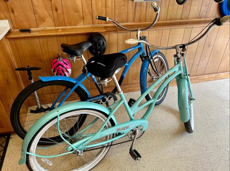 Home Exchange in Virginia Beach, VA beach bikes for your use