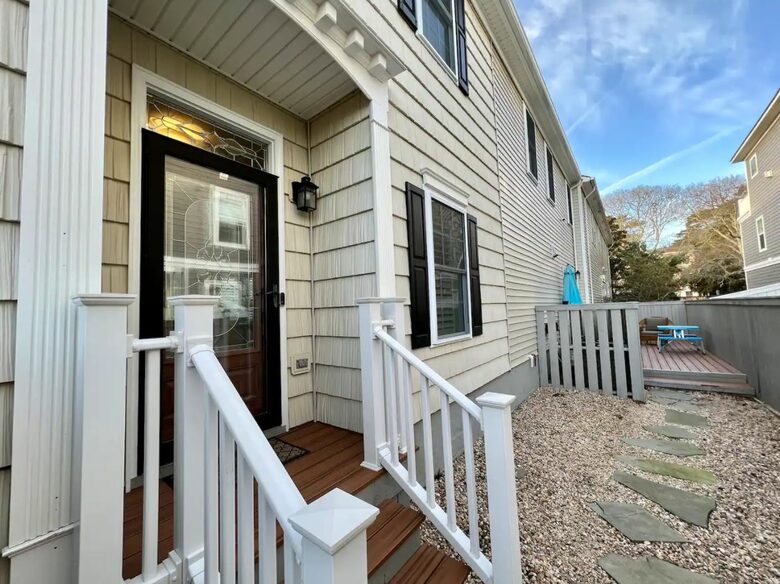Home Exchange in Virginia Beach, VA entrance and side patio