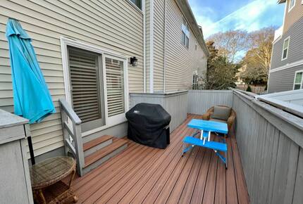 Home Exchange in Virginia Beach, VA large patio with dining option