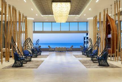 Home exchange in Los Cabos at Garza Blanca Resort, lobby