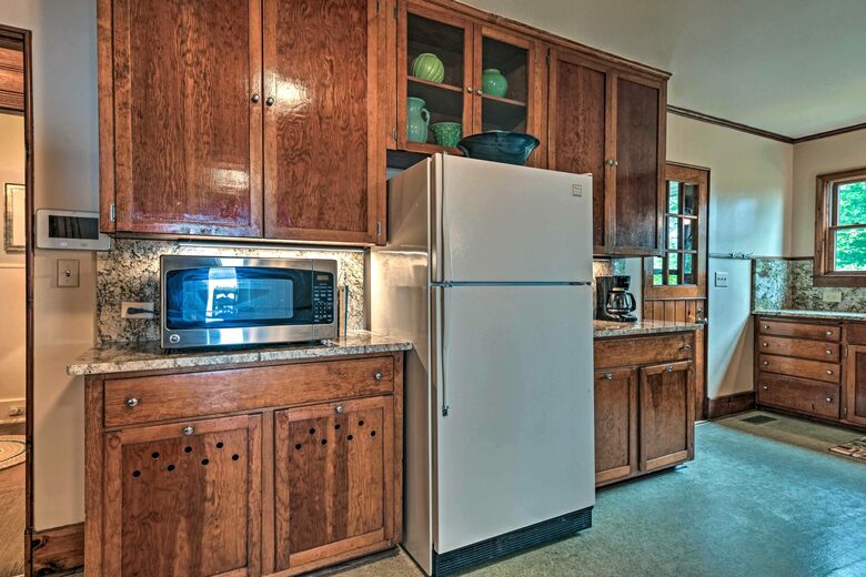 Kitchen with all essential appliances needed for tasty meals