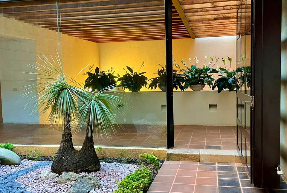 Casa Silencio - Valle de Bravo, Mexico