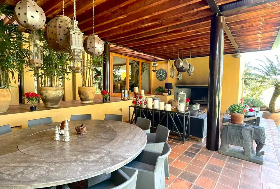 Casa Silencio - Valle de Bravo, Mexico