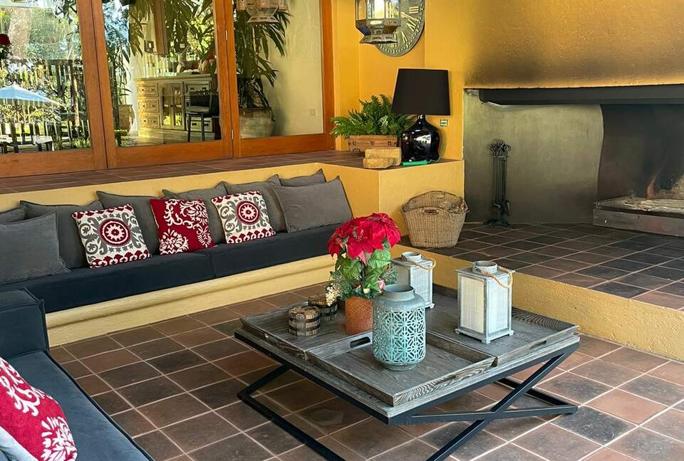 Casa Silencio - Valle de Bravo, Mexico