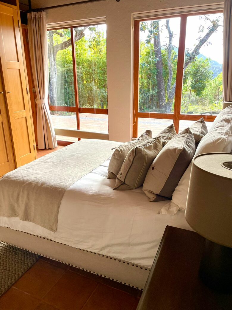 Casa Silencio - Valle de Bravo, Mexico