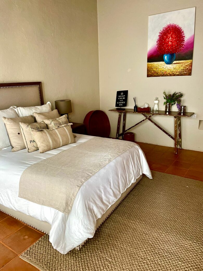 Casa Silencio - Valle de Bravo, Mexico