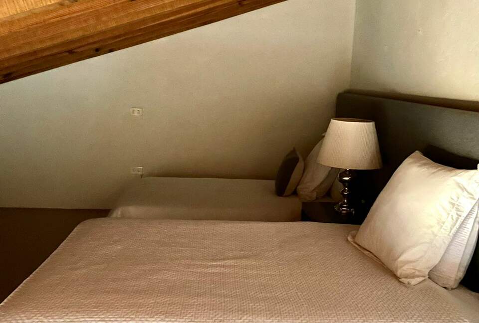 Casa Silencio - Valle de Bravo, Mexico