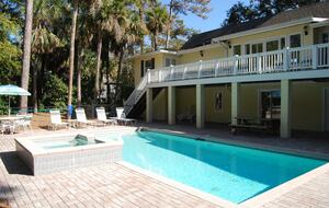 Home Exchange on Hilton Head Island, SC, incredible pool and deck