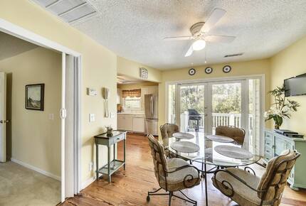 Home Exchange on Hilton Head Island, SC, breakfast nook