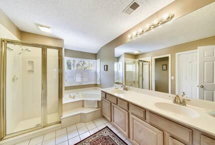 Home Exchange on Hilton Head Island, SC, master en suite