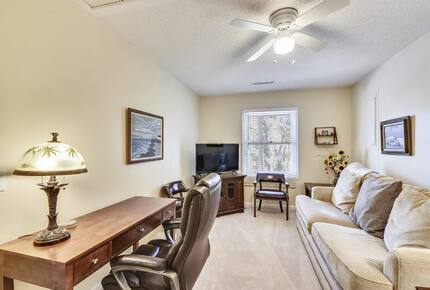 Home Exchange on Hilton Head Island, SC, den and office space