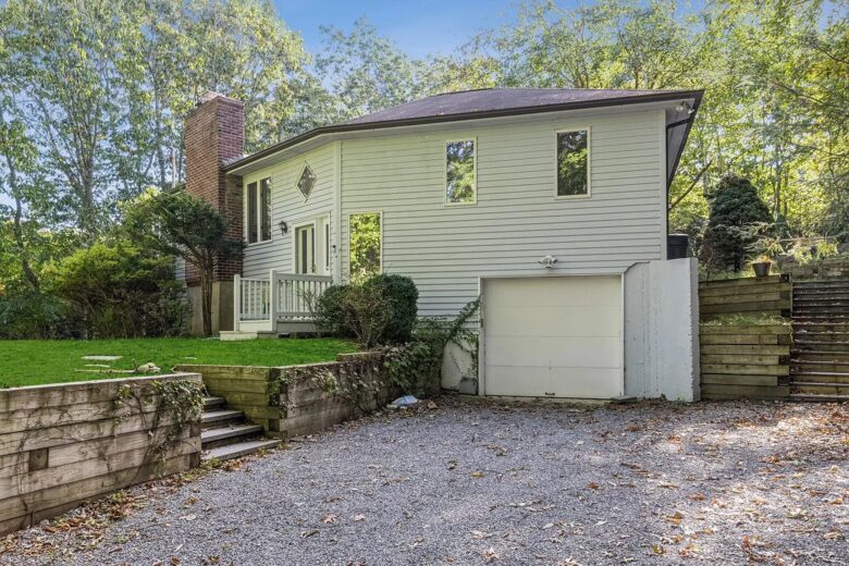 Home Exchange in Sag Harbor, NY front of home and garage