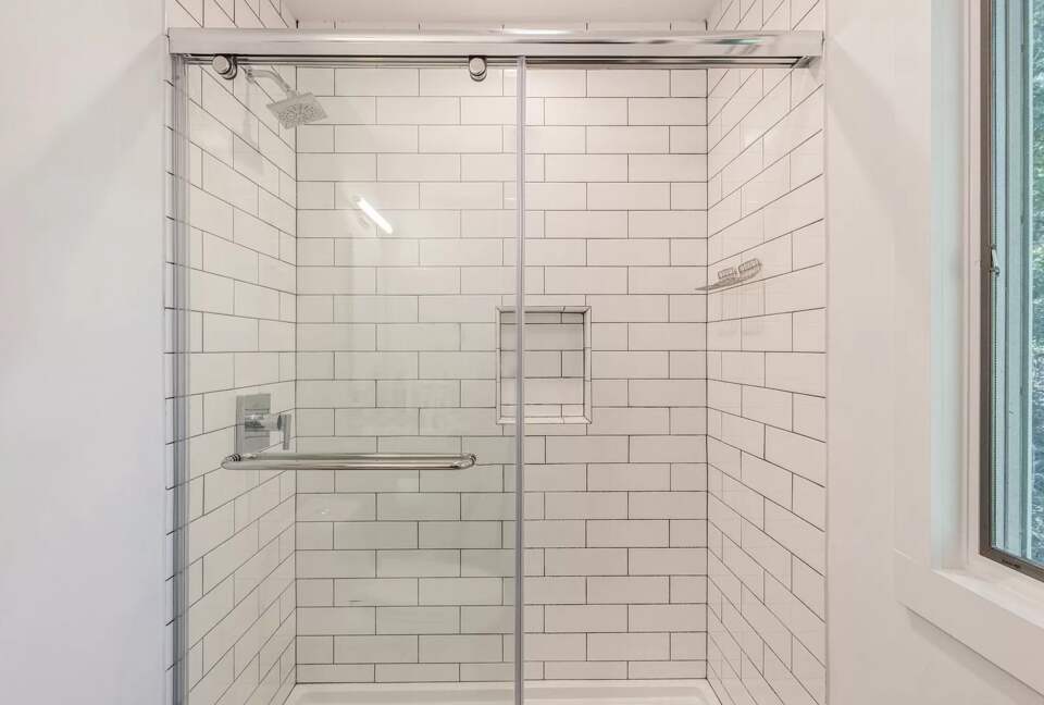 Home Exchange in Sag Harbor, NY master en-suite walk-in shower