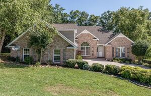 Home Exchange in Estill Springs, TN front of home
