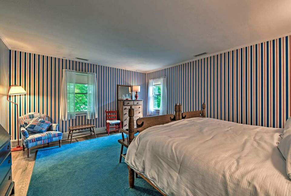 A comfortable king sized bed