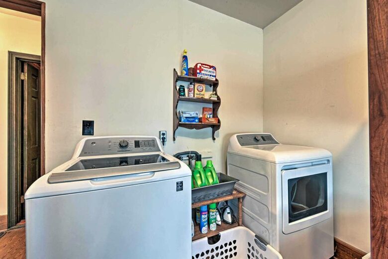 Laundry machines, detergent & cleaning supplies are provided
