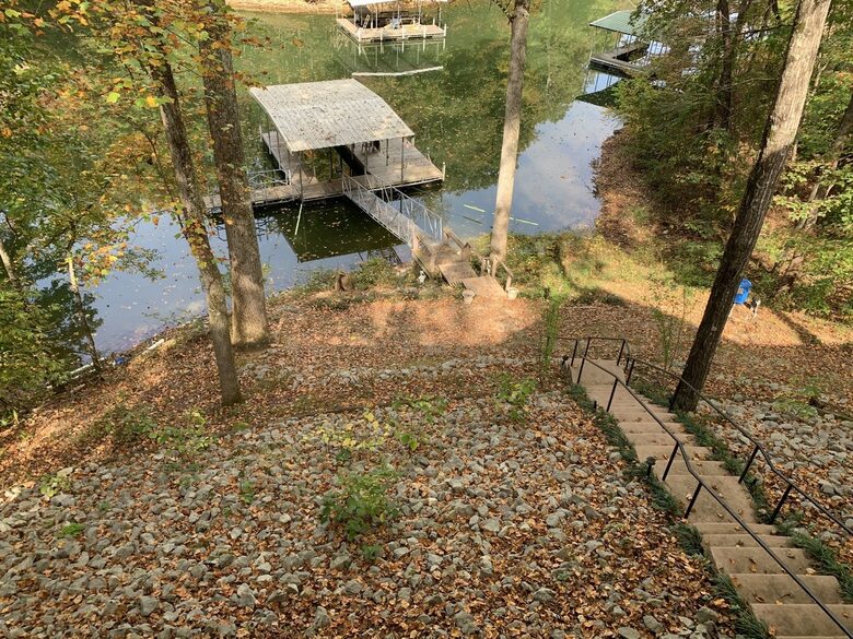 Home Exchange in Winchester, TN walk down to the dock