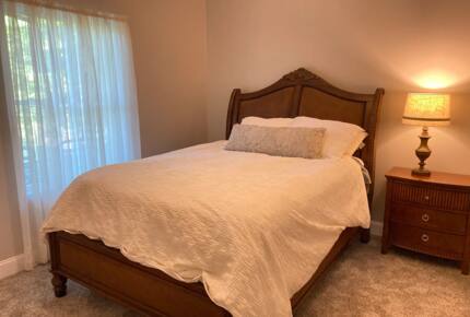 Home Exchange in Winchester, TN guest bedroom 5 with queen