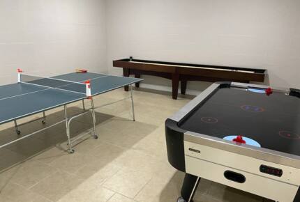 Home Exchange in Winchester, TN air hockey table, ping pong