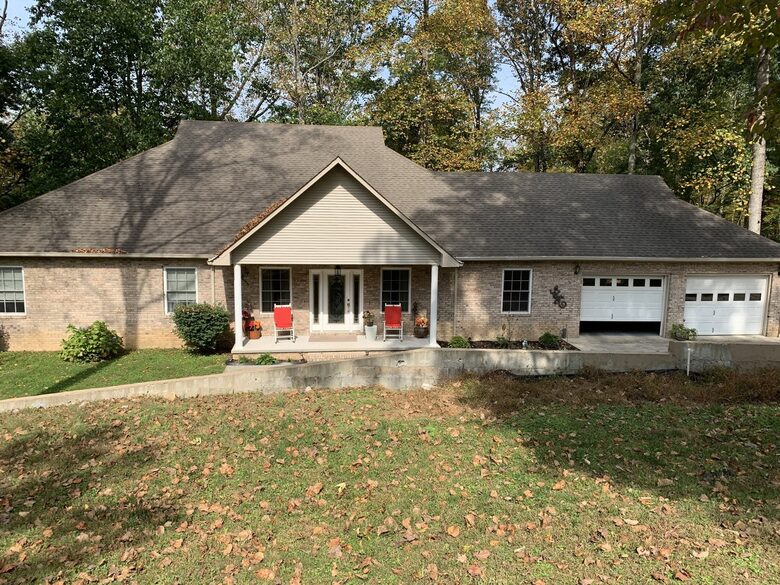 Home Exchange in Winchester, TN the front of home