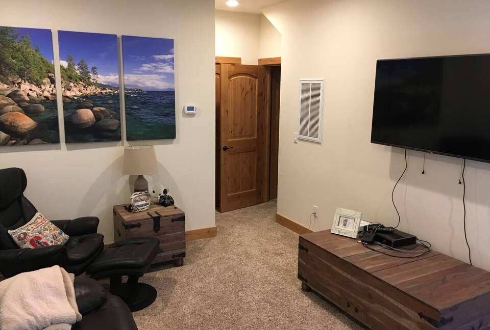 Zephyr Cove Mountain Cabin - Stateline, Nevada