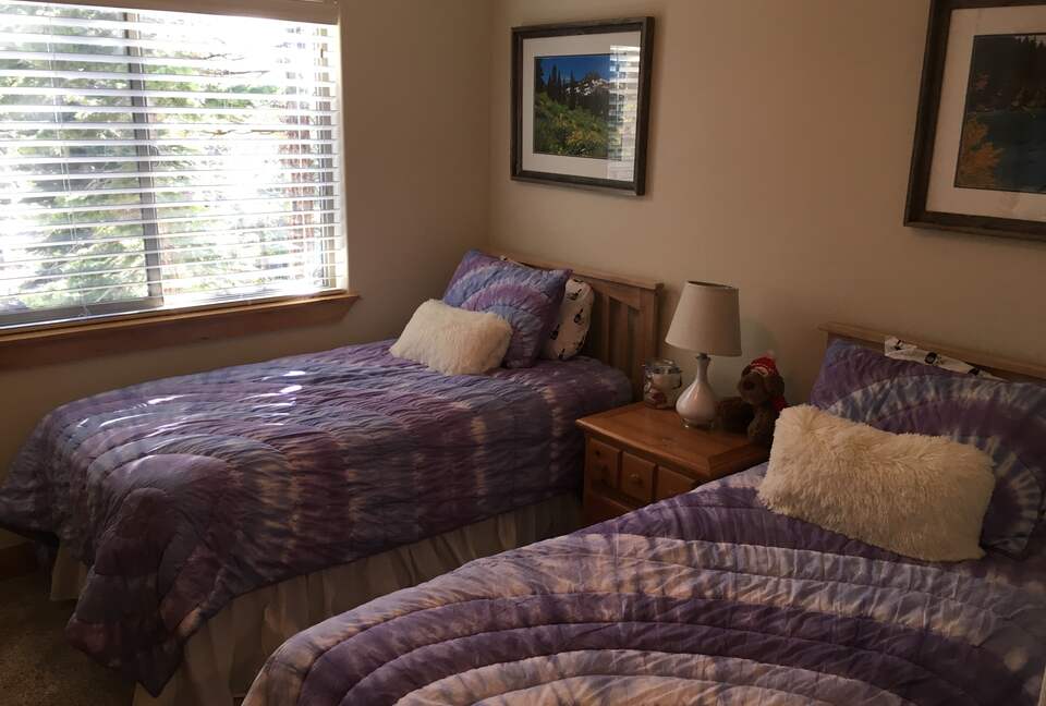 twin bedroom on 2nd floor.