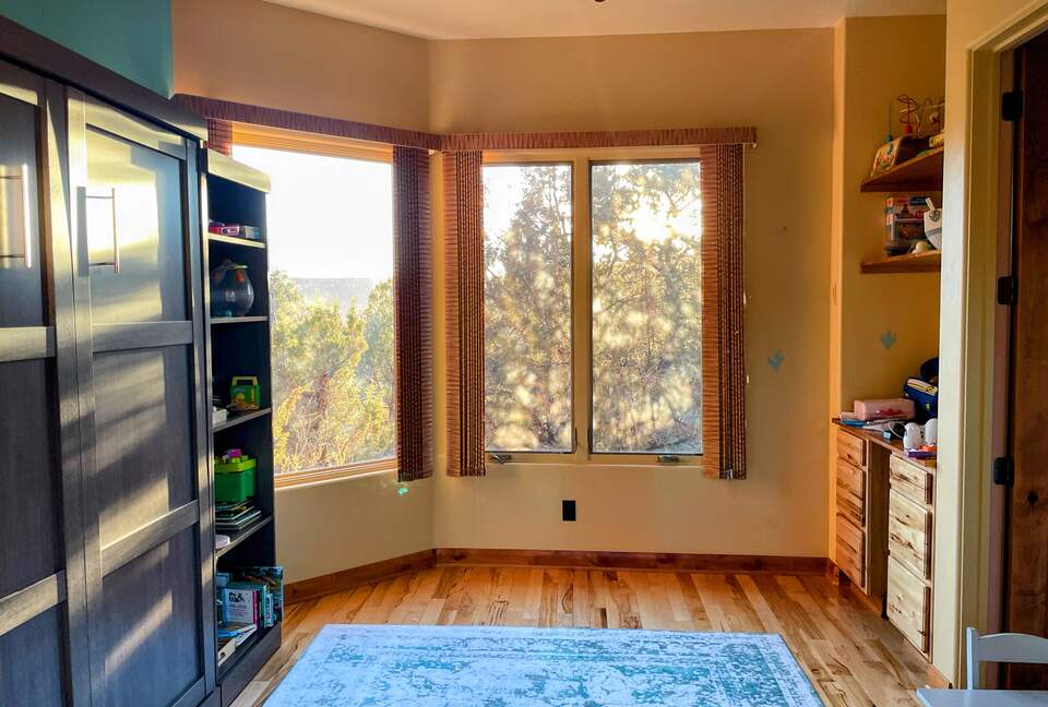 Desert Home touching Zion National Park - Springdale, Utah