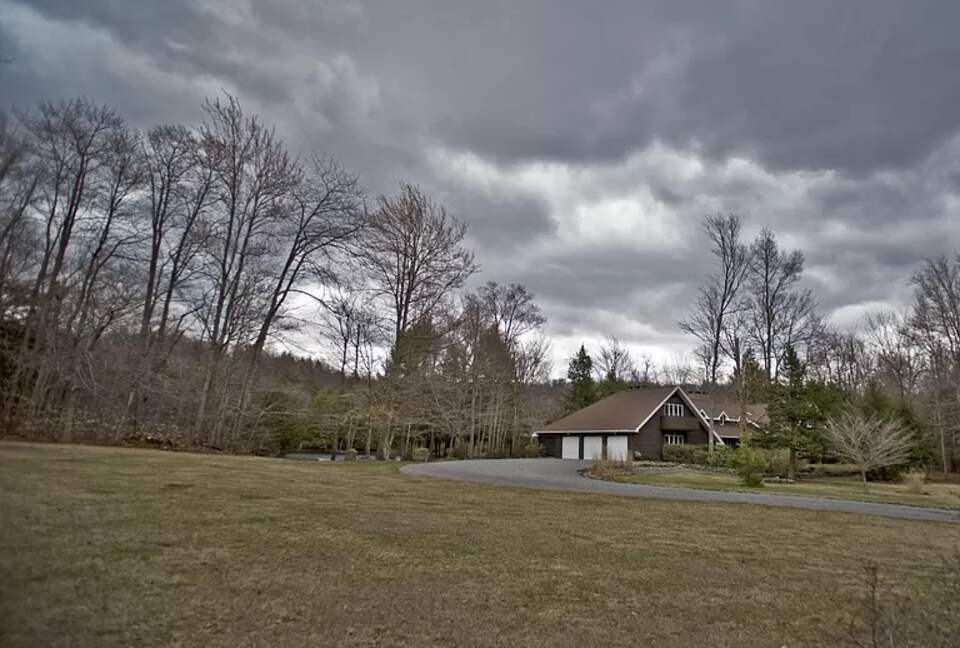 Home Exchange in Muncy Valley, PA, large property